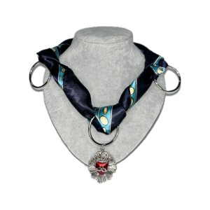 Collar Bandana Corazón en Rayos
